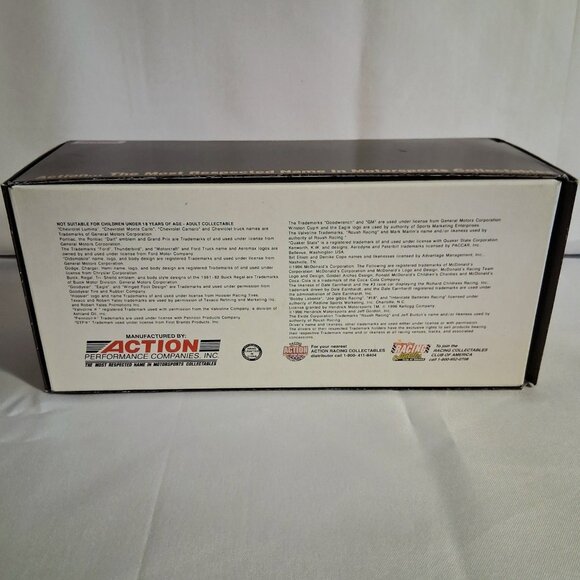 1997 Darrell Waltrip #17 Parts America Chrome Monte Carlo Elite 1 of 3,500 1:24 - Picture 10 of 10